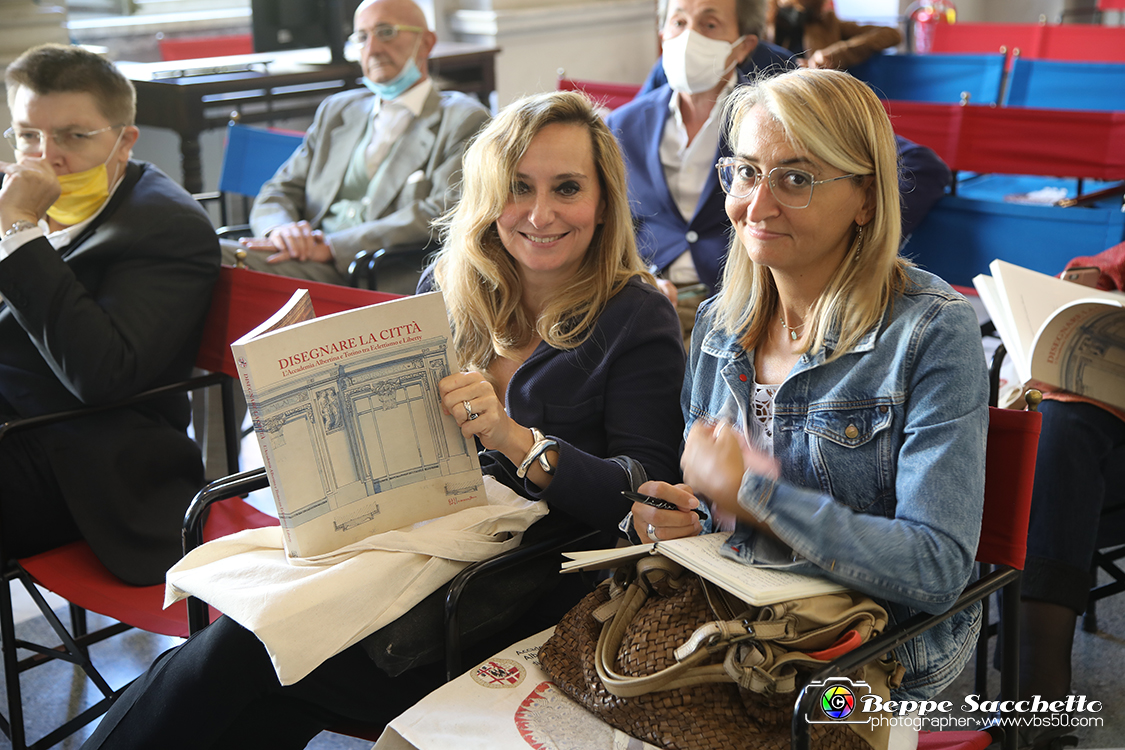 VBS_1380 - Mostra Disegnare la Città - Presentazione Stampa.jpg